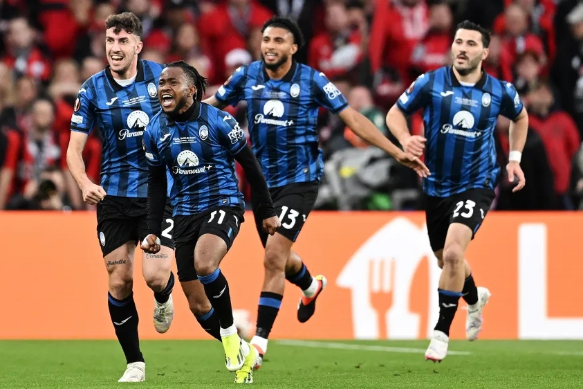 开云-包含巴黎圣日耳曼状态回暖备战欧联亚特兰大清晨手感冰凉，TES球迷沸腾看傻球迷的词条-开云